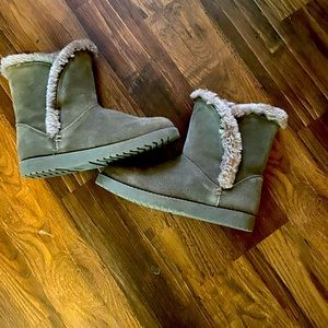 Winter boots